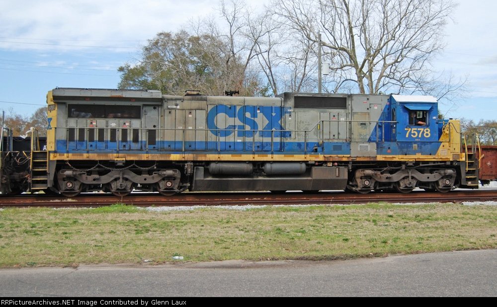 CSX 7578 is leading but DIT, 7490 is doing all the work.